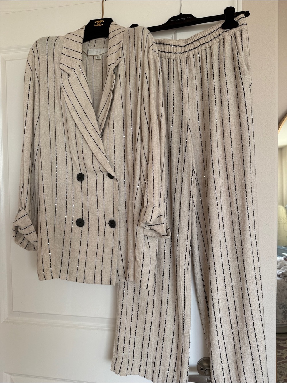 Zara sequined Cream and Black Striped Wide-Leg Pant Set jacket size XS PANTS- S